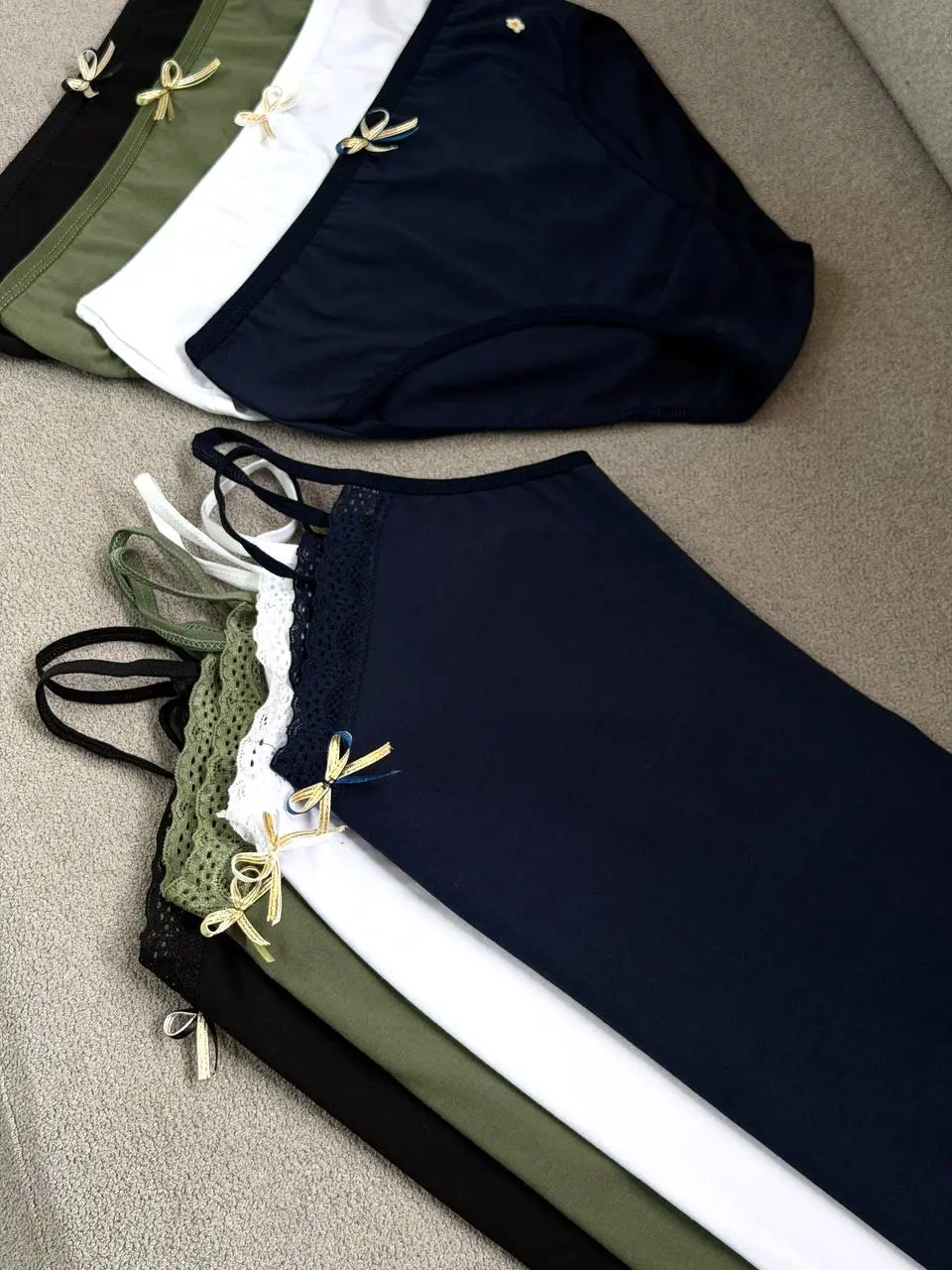 ست تاپ و شورتک زنانه آیسو لویی